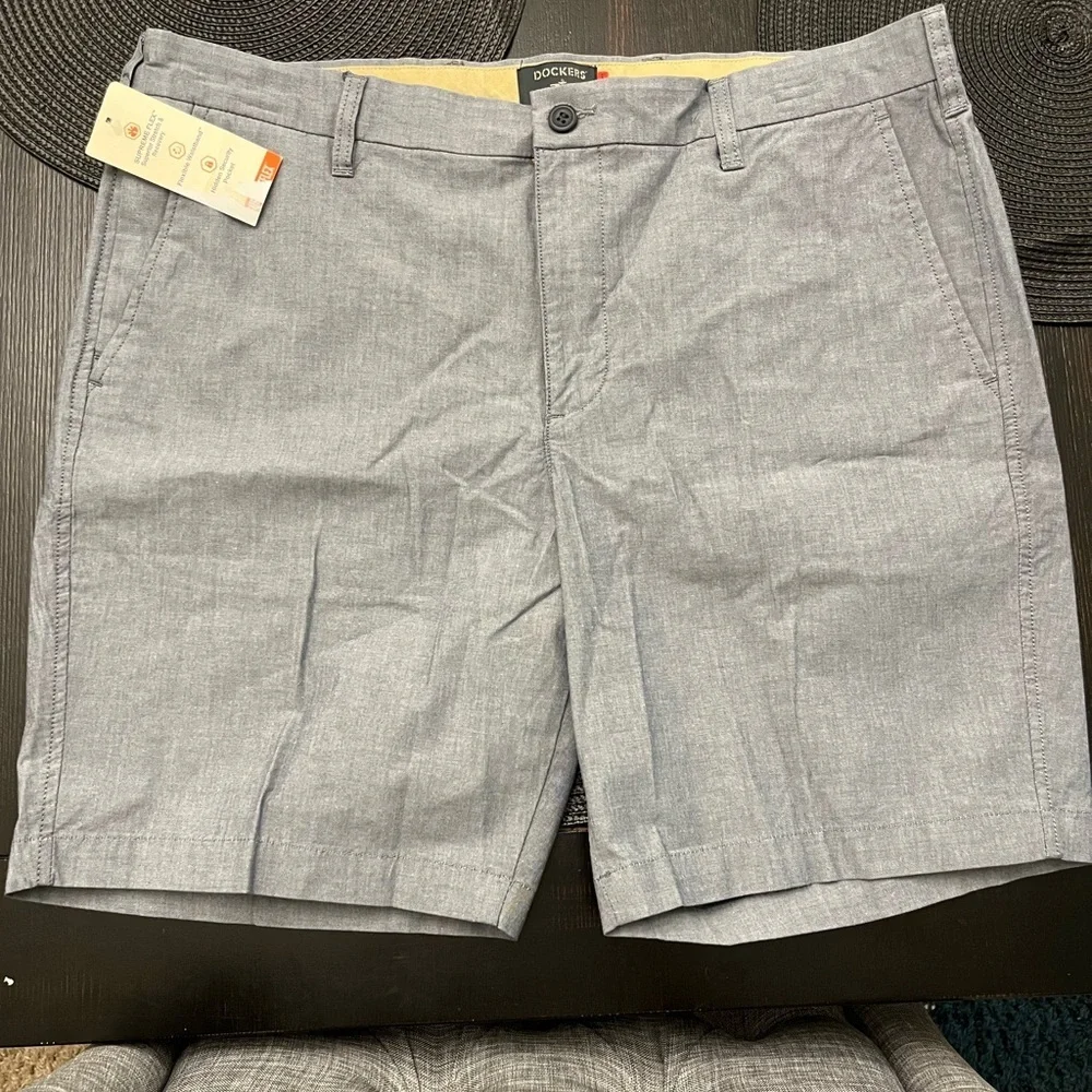 Dockers Mens Ultimate Straight Fit Supreme Flex Shorts Chambray Size 38
